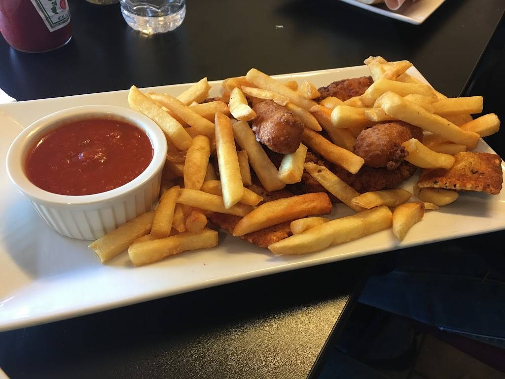 Fratellis | restaurant | 300 S Main St, Conyngham, PA 18219, USA | 5707887870 OR +1 570-788-7870