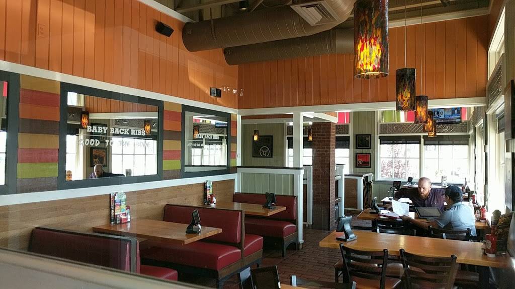 Chilis Grill & Bar | Open for Dine-In, Delivery and Takeout | restaurant | 7600 N Mesa St, El Paso, TX 79912, USA | 9155852001 OR +1 915-585-2001
