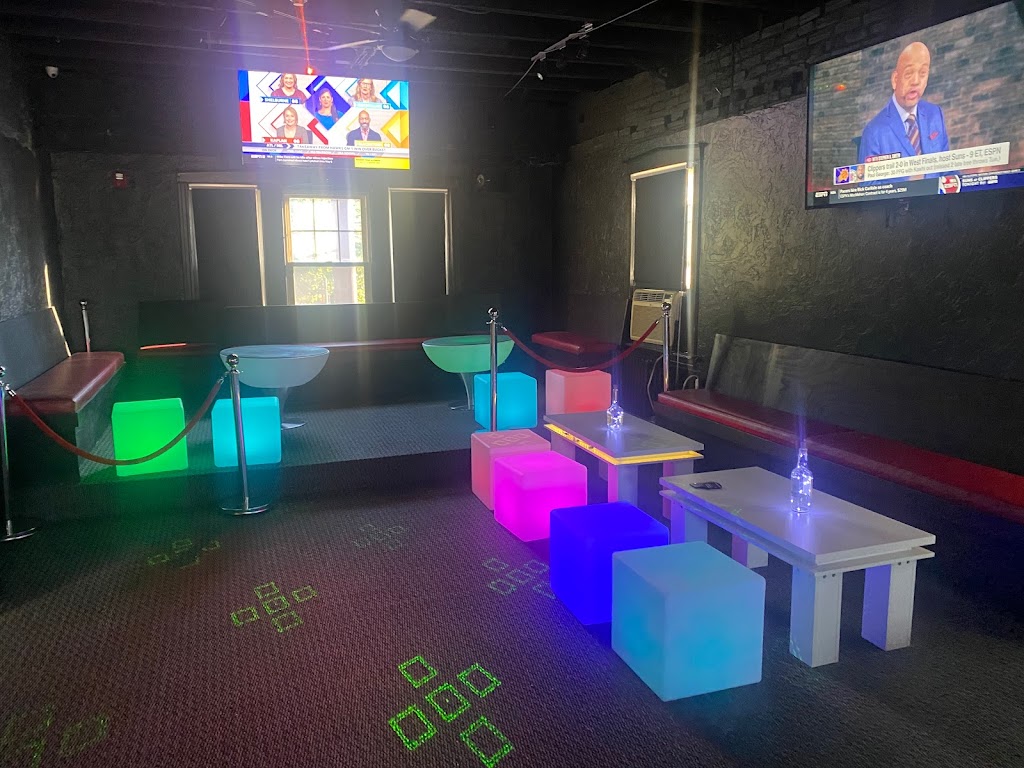 Uptown Cafe | restaurant | 8131 Stenton Ave, Philadelphia, PA 19150, USA | 2673316294 OR +1 267-331-6294