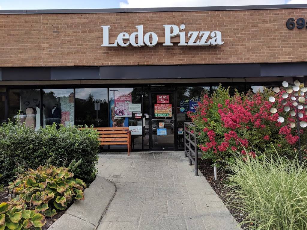 Ledo Pizza | meal takeaway | 6955 Oakland Mills Rd, Columbia, MD 21045, USA | 4103815550 OR +1 410-381-5550