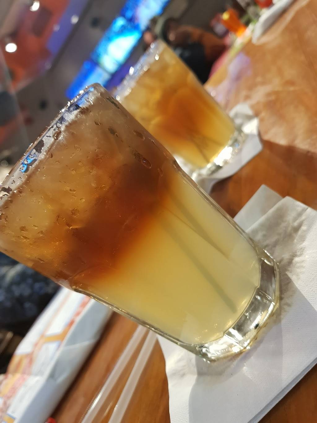 Hooters | restaurant | 7701 Preston Hwy, Louisville, KY 40219, USA | 5029681606 OR +1 502-968-1606