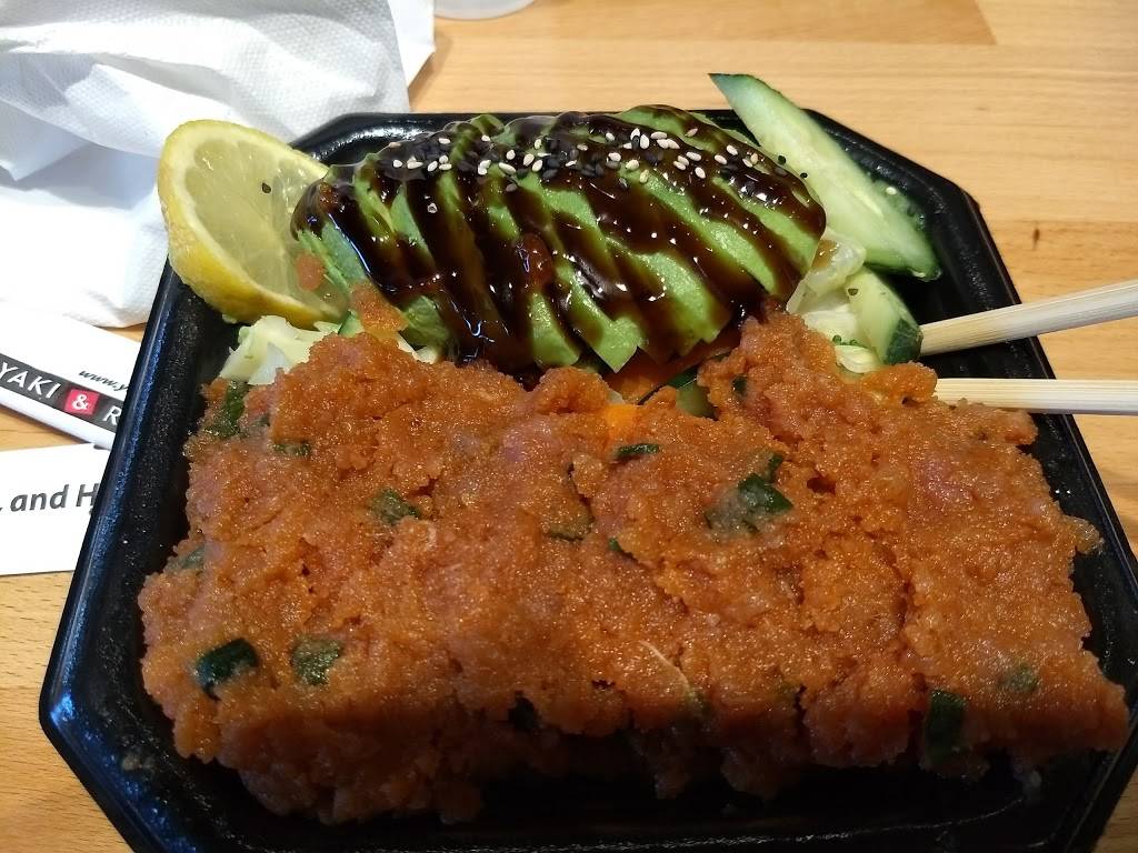 Yogis Grill | restaurant | 75 East Rivulon Boulevard #108, Gilbert, AZ 85297, USA | 4807221169 OR +1 480-722-1169