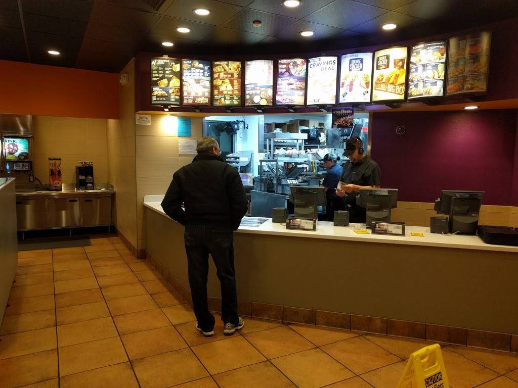 Taco Bell | meal takeaway | 1130 Arnold Dr, Martinez, CA 94553, USA | 9259579410 OR +1 925-957-9410