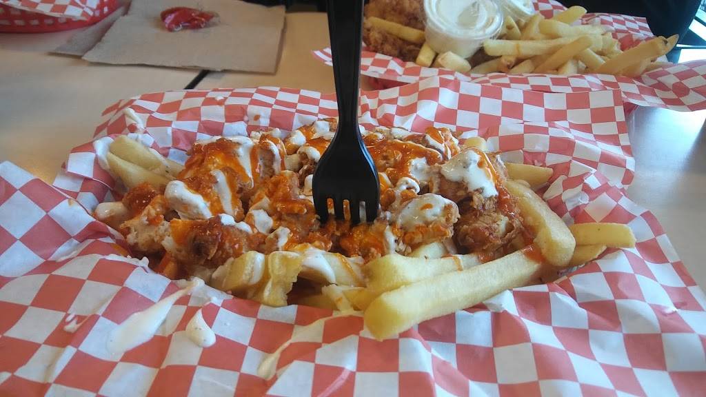 Kikis Chicken Place FOLSOM | restaurant | 313 Iron Point Rd, Folsom, CA 95630, USA | 9162940052 OR +1 916-294-0052