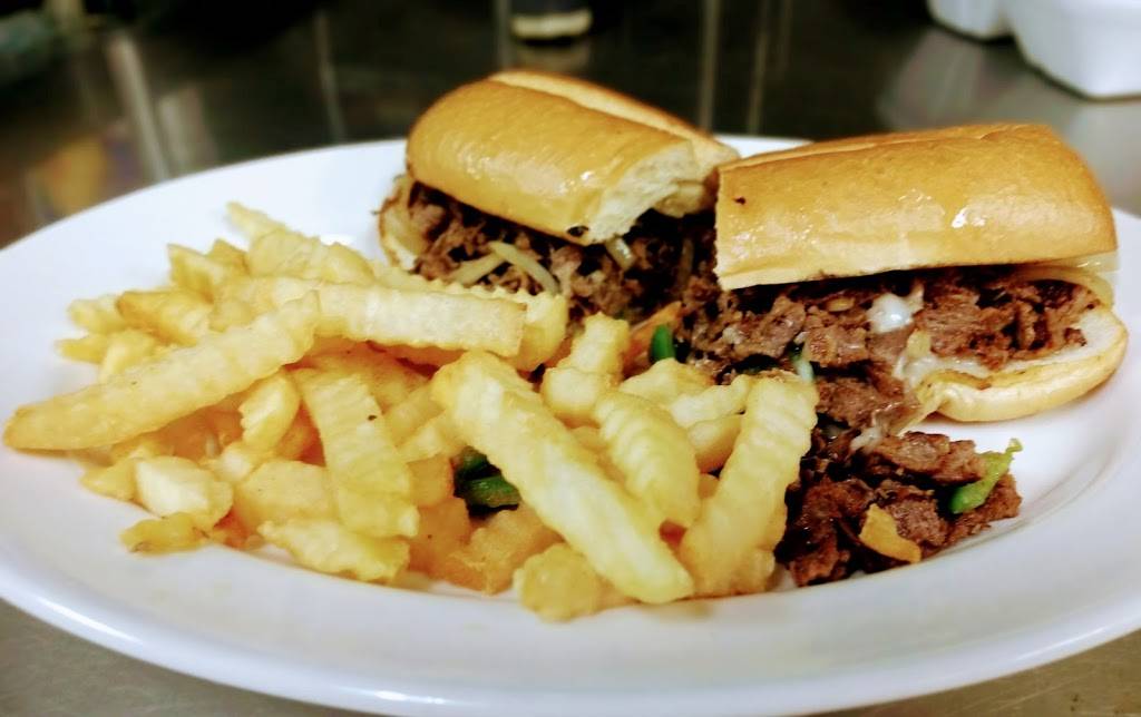 House Divided Wings & Things | restaurant | 2420 Jordan Ln NW Suite J, Huntsville, AL 35816, USA | 2567555598 OR +1 256-755-5598