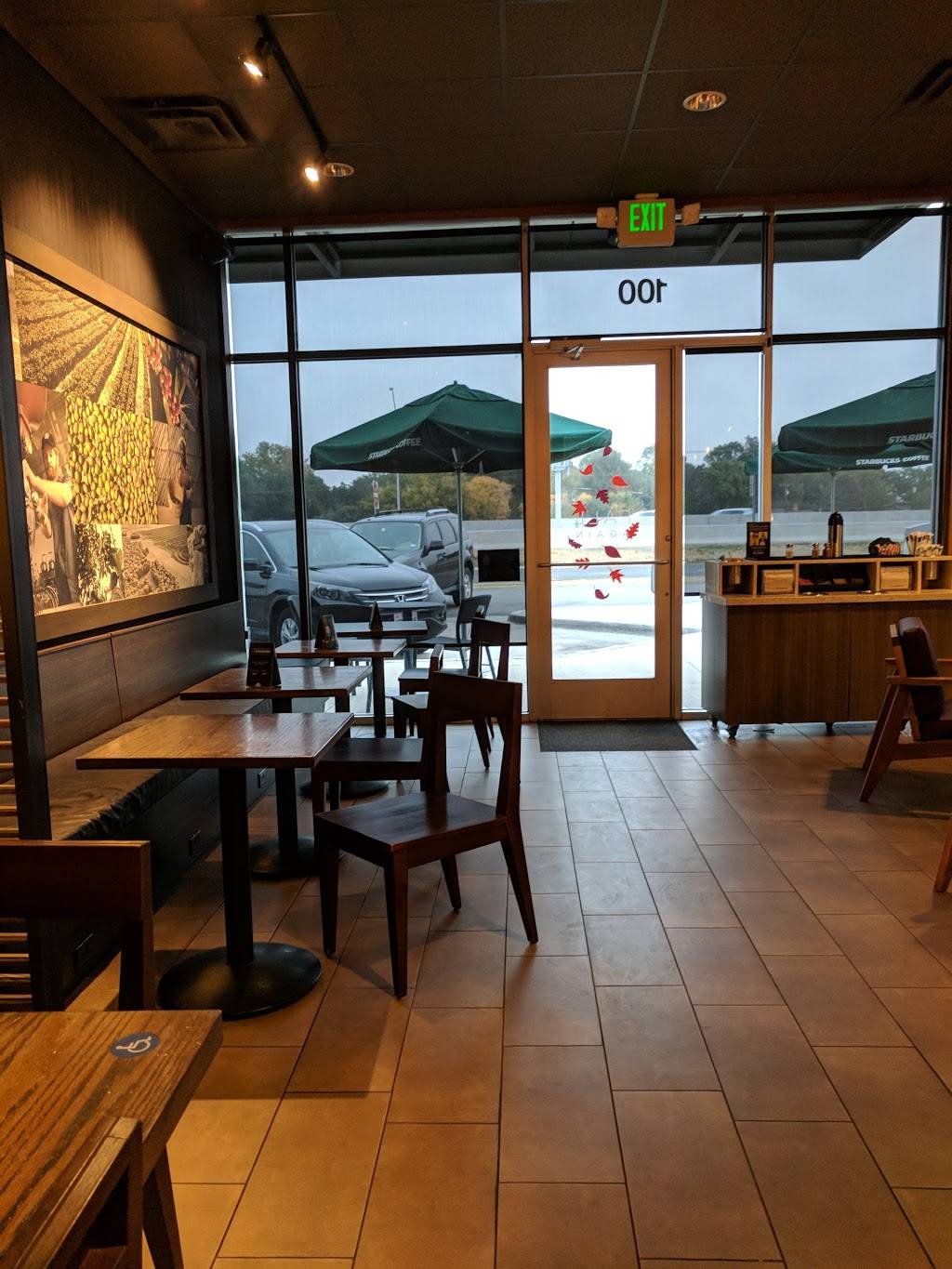 Starbucks | cafe | 699 S Stemmons Fwy, Lewisville, TX 75067, USA | 9724362037 OR +1 972-436-2037