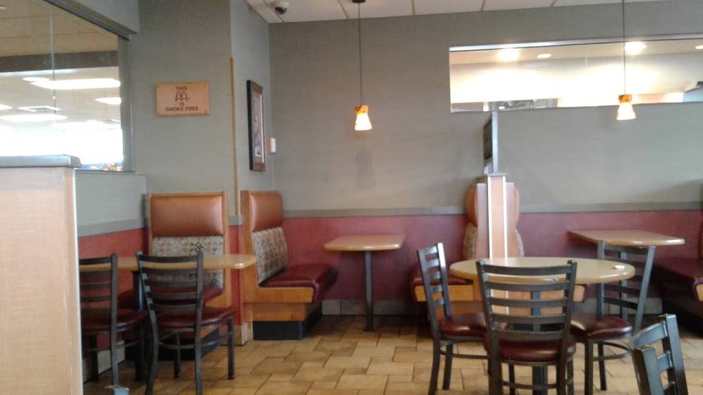 McDonalds | cafe | 2881 Milwaukee Rd, Beloit, WI 53511, USA | 6083628130 OR +1 608-362-8130