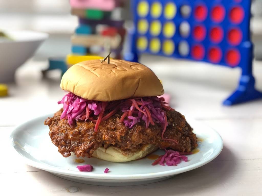 Clinton Hall | restaurant | 6571, 230 E 51st St, New York, NY 10022, USA | 2127588519 OR +1 212-758-8519