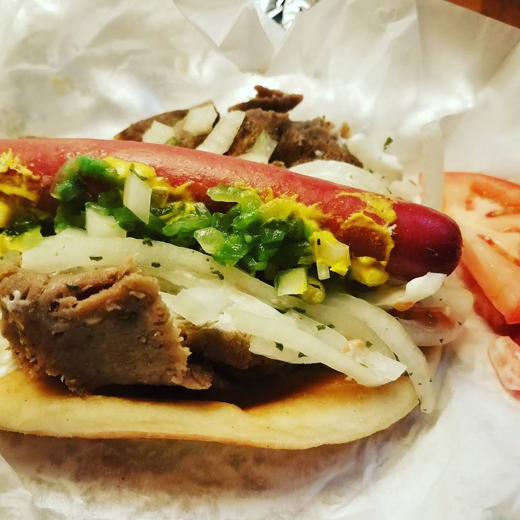 Windy City Gyros | restaurant | 5540 N Main St, Mishawaka, IN 46545, USA | 5747037575 OR +1 574-703-7575
