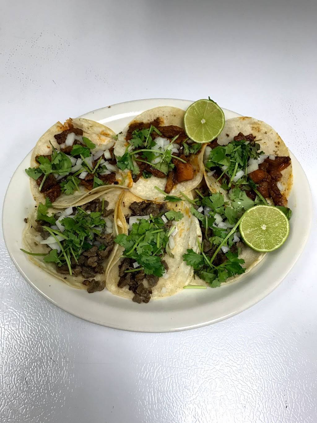 Tortilleria El Charrito | bakery | 3275 S Polk St, Dallas, TX 75224, USA | 2143718522 OR +1 214-371-8522