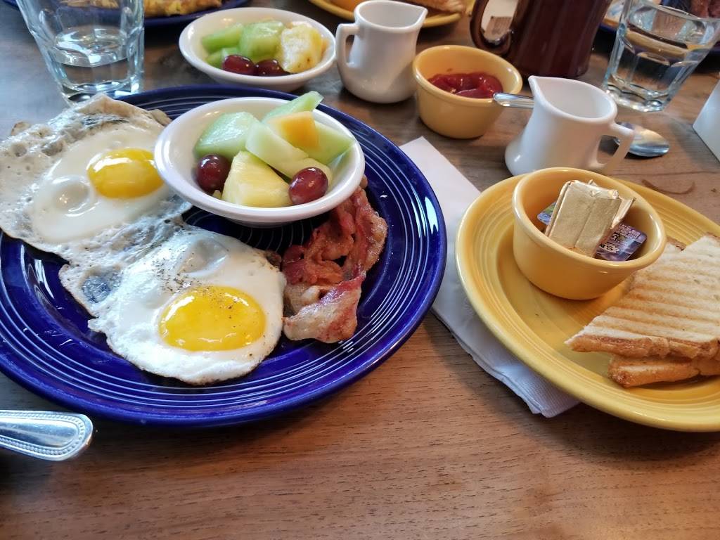 Bistro Maxine | cafe | 548 Ramona St, Palo Alto, CA 94301, USA | 6503231815 OR +1 650-323-1815