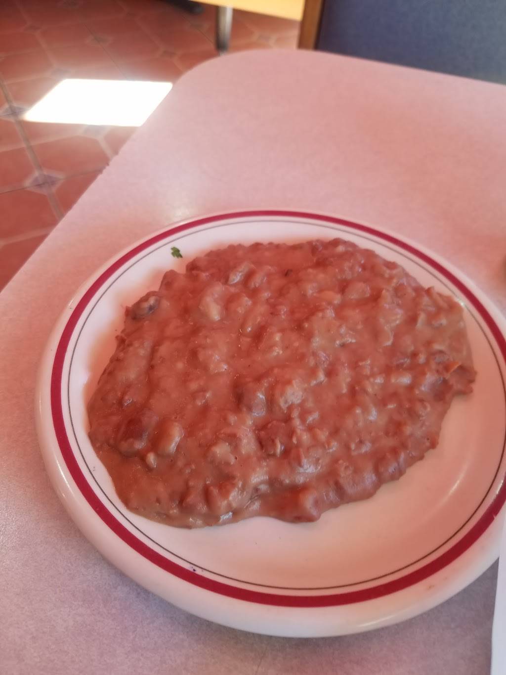 Willies Burritos | restaurant | 6106 St John Ave, Kansas City, MO 64123, USA | 8169165228 OR +1 816-916-5228