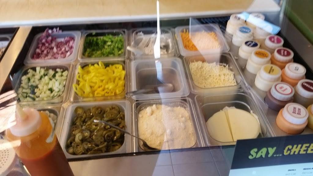 Pita Pit | restaurant | 517 2nd St #1, Coralville, IA 52241, USA | 3193517484 OR +1 319-351-7484