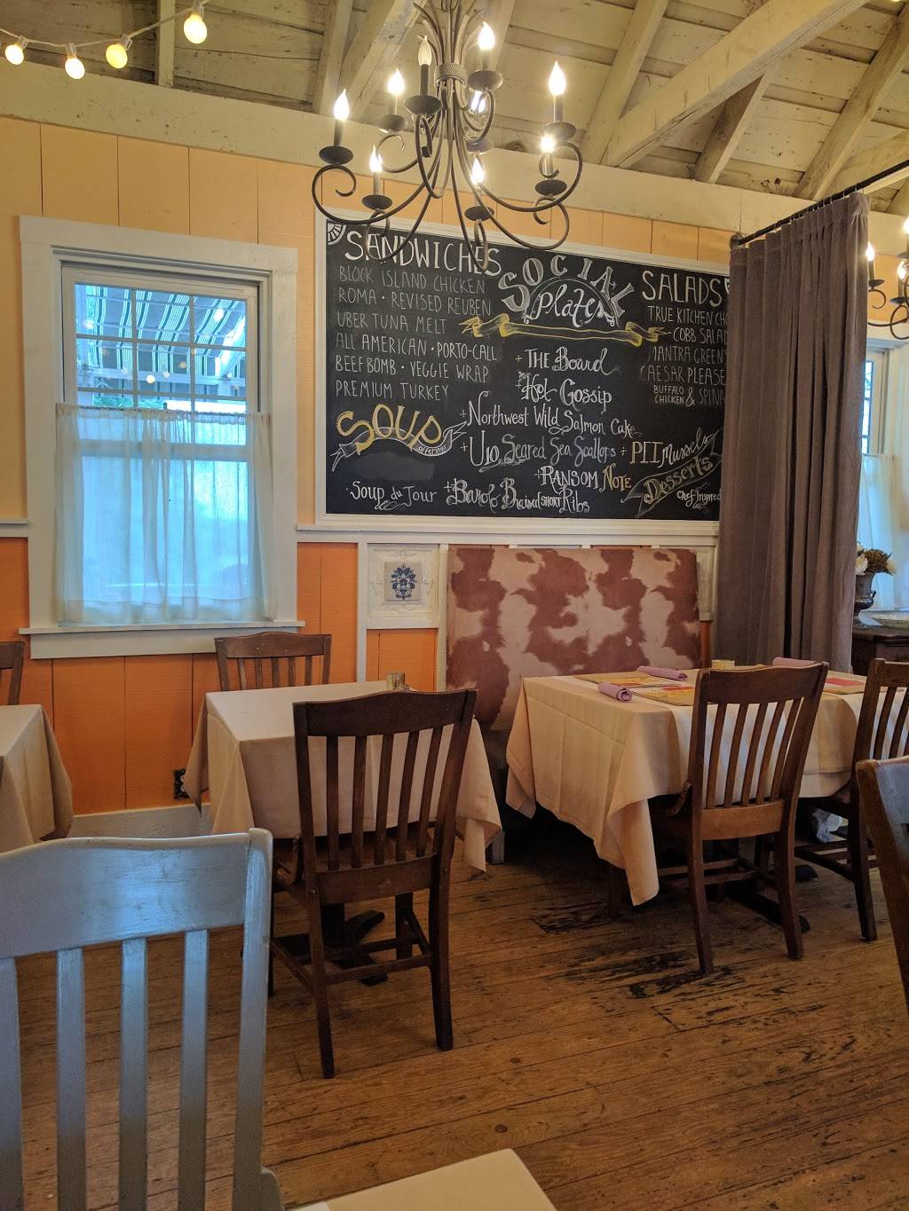 Jessica Tuesdays | restaurant | 35 Main Street, Putnam, CT 06260, USA | 8609285118 OR +1 860-928-5118