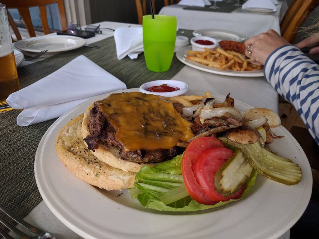 Domenicos on the Wharf | restaurant | 50 Fishermans Wharf #1, Monterey, CA 93940, USA | 8313723655 OR +1 831-372-3655