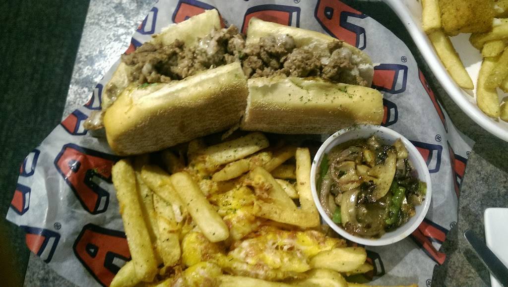 Aroogas | restaurant | 105 W King St, Shippensburg, PA 17257, USA | 7172219464 OR +1 717-221-9464