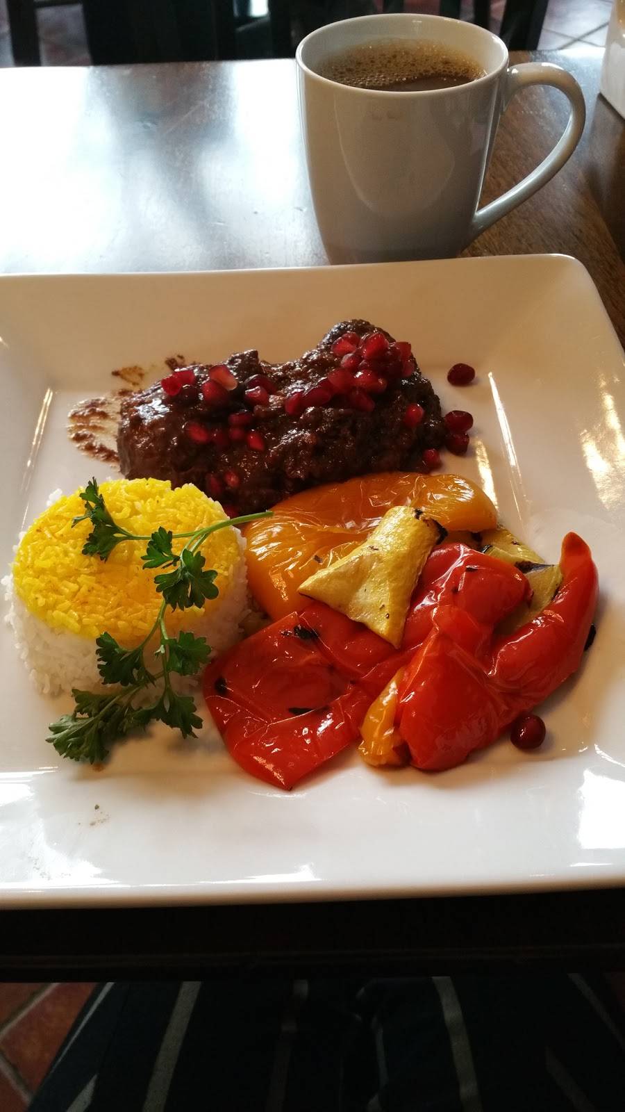 Cafe Aroma | restaurant | 749 Elm St, Winnetka, IL 60093, USA | 8478812601 OR +1 847-881-2601