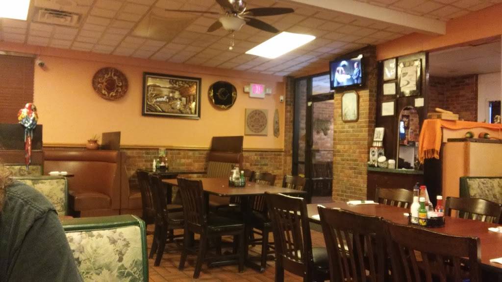 Mi Ranchitos | restaurant | 322 W Liberty St, Hubbard, OH 44425, USA | 3305343803 OR +1 330-534-3803