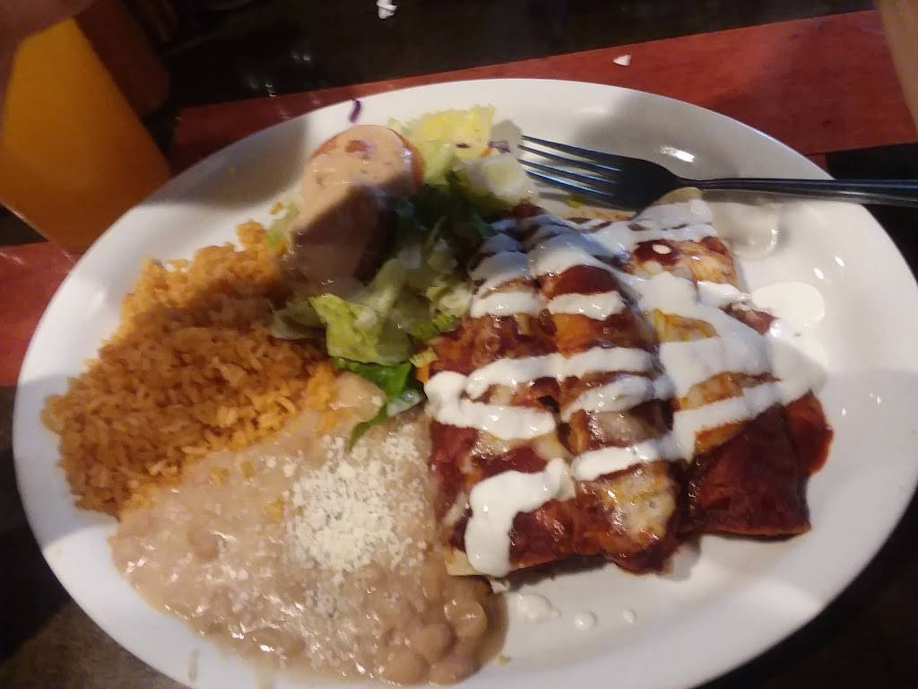 Mariscos playa de ixtapa | restaurant | 2278, 247 E 3rd St, Perris, CA 92570, USA | 9513490895 OR +1 951-349-0895