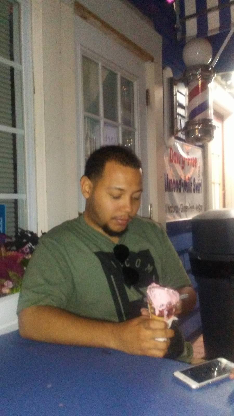 Rim Nahm | restaurant | 2212 Broad St, Cranston, RI 02905, USA | 4014677897 OR +1 401-467-7897