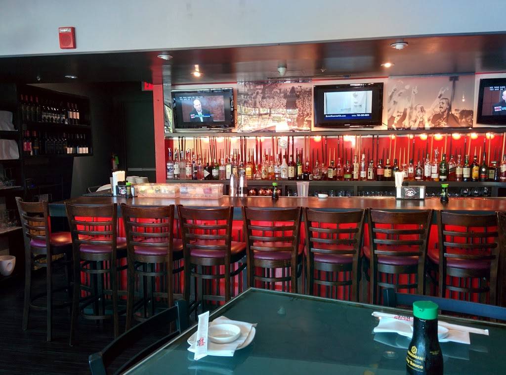 Sushi Rock | restaurant | 1900 Clarendon Blvd, Arlington, VA 22201, USA | 5713128027 OR +1 571-312-8027