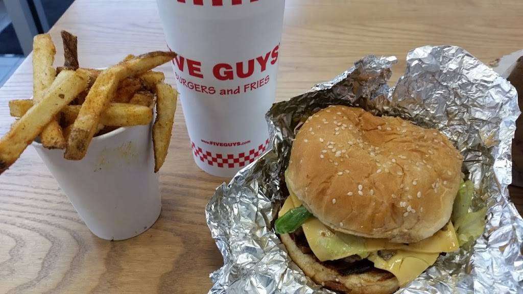 Five Guys | meal takeaway | 1250 Hancock St, Quincy, MA 02169, USA | 6174818635 OR +1 617-481-8635