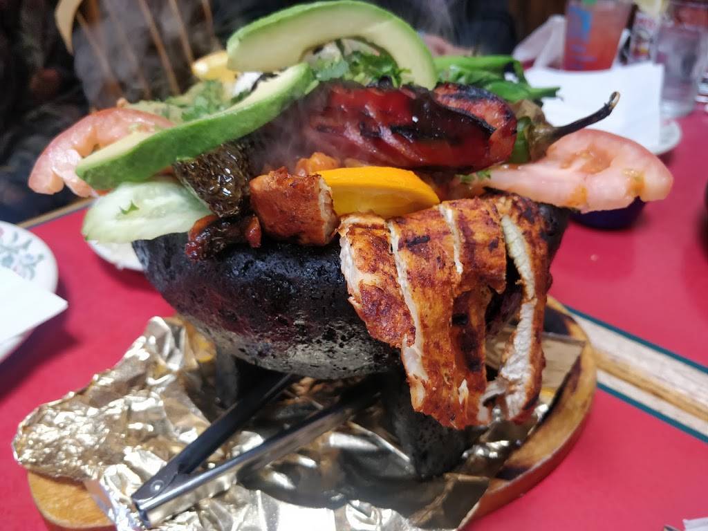 Los Cabos Mexican Restaurant | restaurant | 1565 N Pacific Hwy, Woodburn, OR 97071, USA | 5039829600 OR +1 503-982-9600