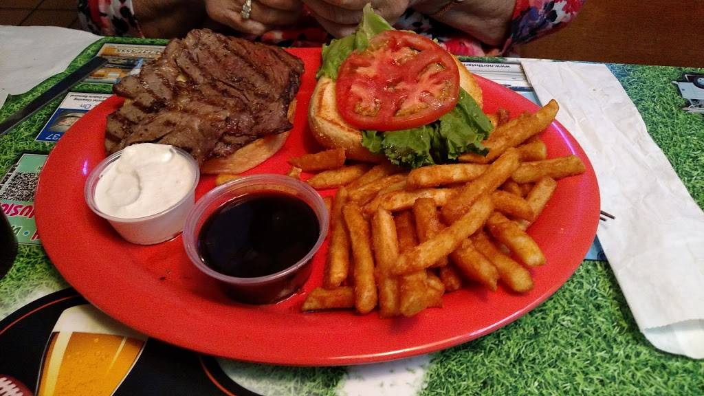 Shaughnessys Sports Grill | restaurant | 4255 US Highway 1 S, St. Augustine, FL 32086, USA | 9047976111 OR +1 904-797-6111