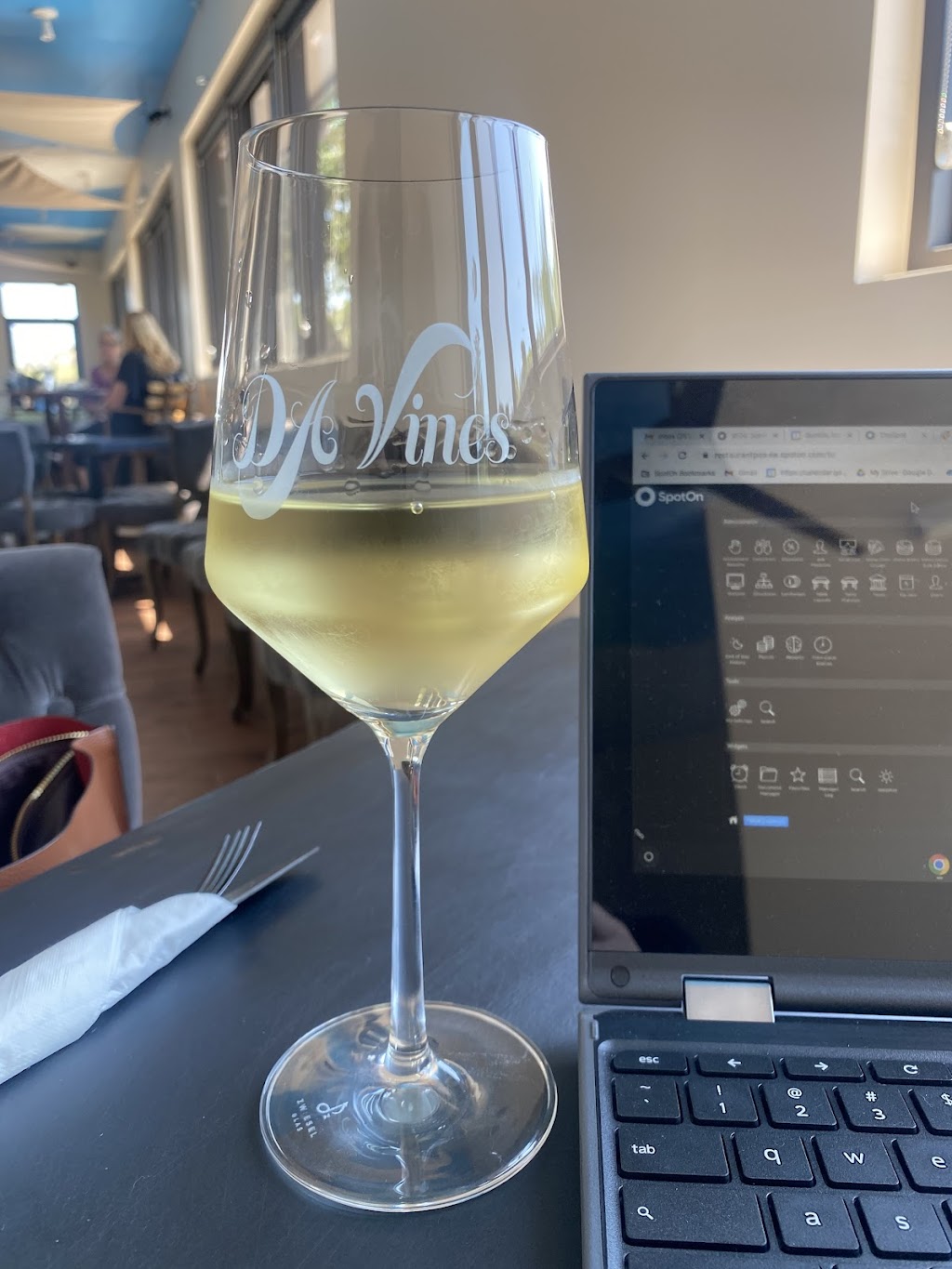 DA Vines Vineyard Wines & Bistro | restaurant | 705 N Main St Suite A, Cottonwood, AZ 86326, USA | 9286346710 OR +1 928-634-6710