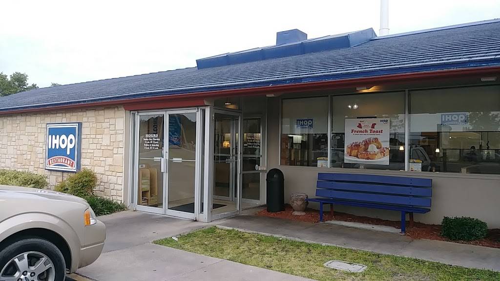 IHOP | restaurant | 3322 W US Hwy 90, Lake City, FL 32025, USA | 3862693196 OR +1 386-269-3196