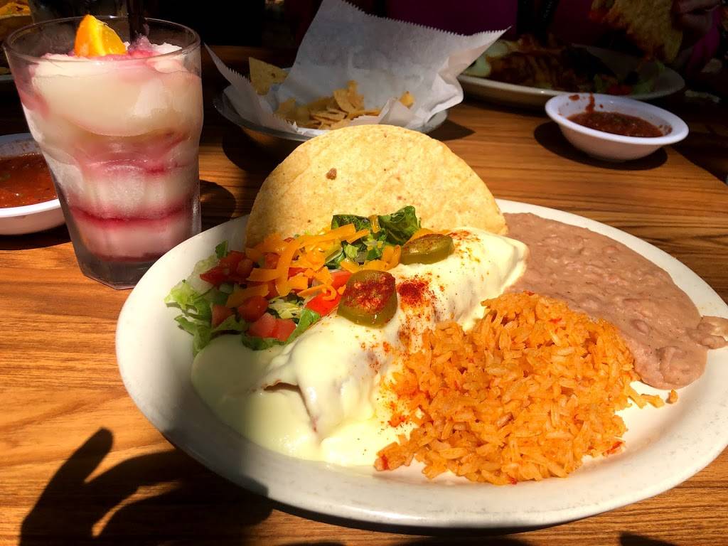 Mannys Uptown | restaurant | 3521 Oak Grove Ave, Dallas, TX 75204, USA | 2142521616 OR +1 214-252-1616