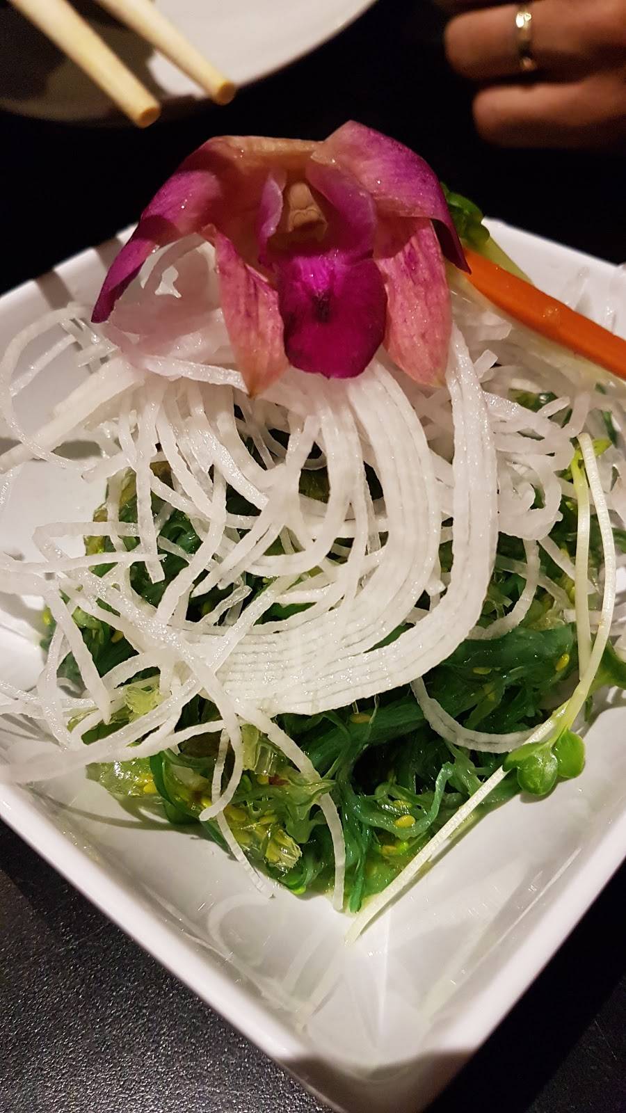 Sake Sushi Bar Lounge | restaurant | 2270 Honolulu Ave, Montrose, CA 91020, USA | 8182497253 OR +1 818-249-7253