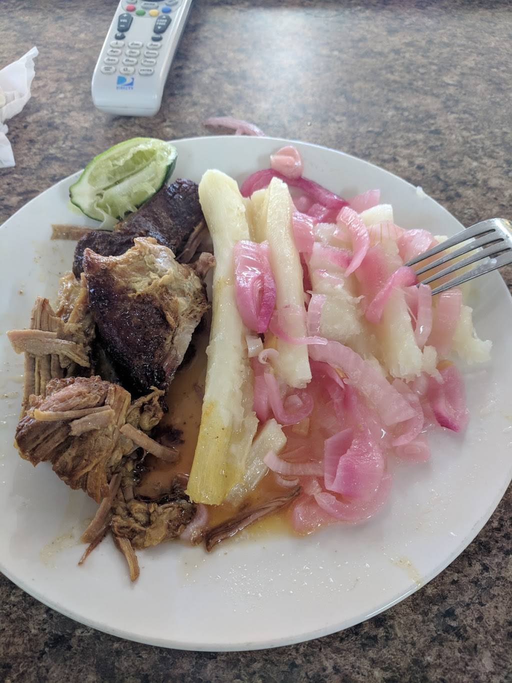 El Carbon Restaurant | restaurant | 4539, 379 Market St, Perth Amboy, NJ 08861, USA | 7327257944 OR +1 732-725-7944