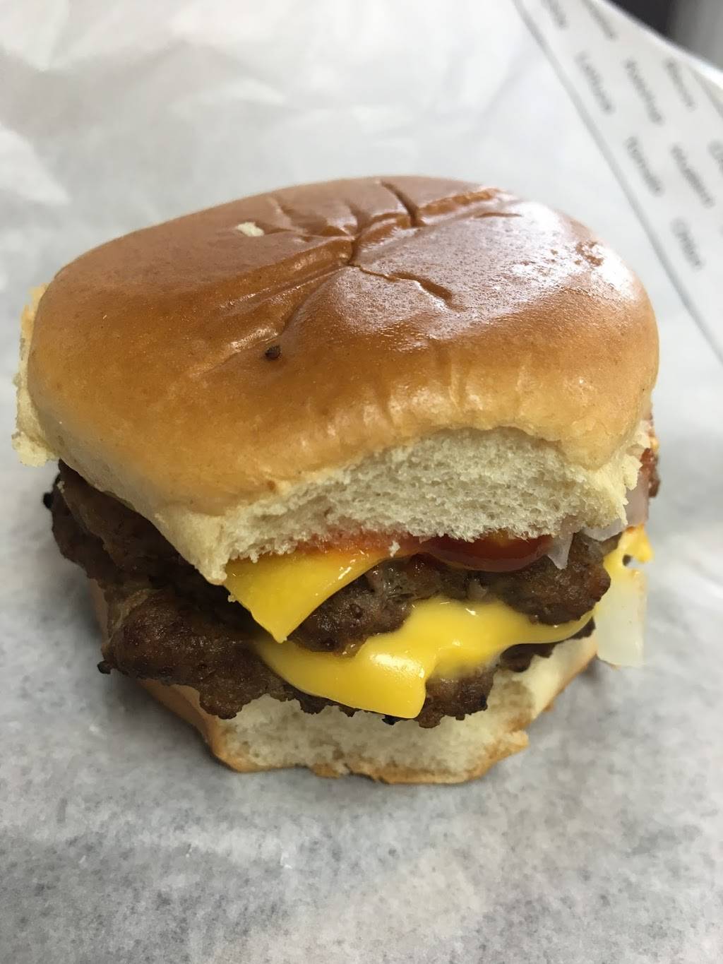 Hardees | restaurant | 1260 Parkway, Sevierville, TN 37862, USA | 8657742211 OR +1 865-774-2211