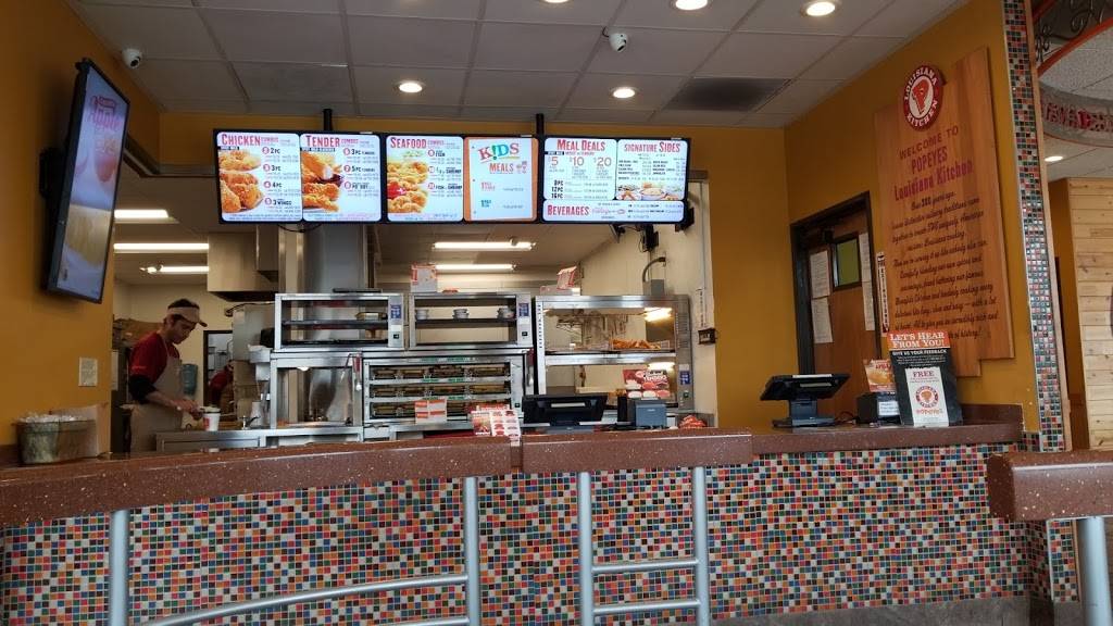 Popeyes Louisiana Kitchen | restaurant | 10153 Rosecrans Ave, Bellflower, CA 90706, USA | 5629201302 OR +1 562-920-1302