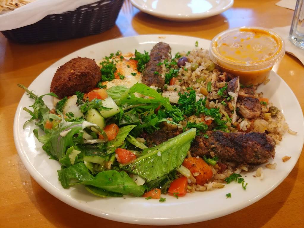 Aladdins Eatery Hyde Park | restaurant | 3664 Edwards Rd, Cincinnati, OH 45208, USA | 5138718333 OR +1 513-871-8333