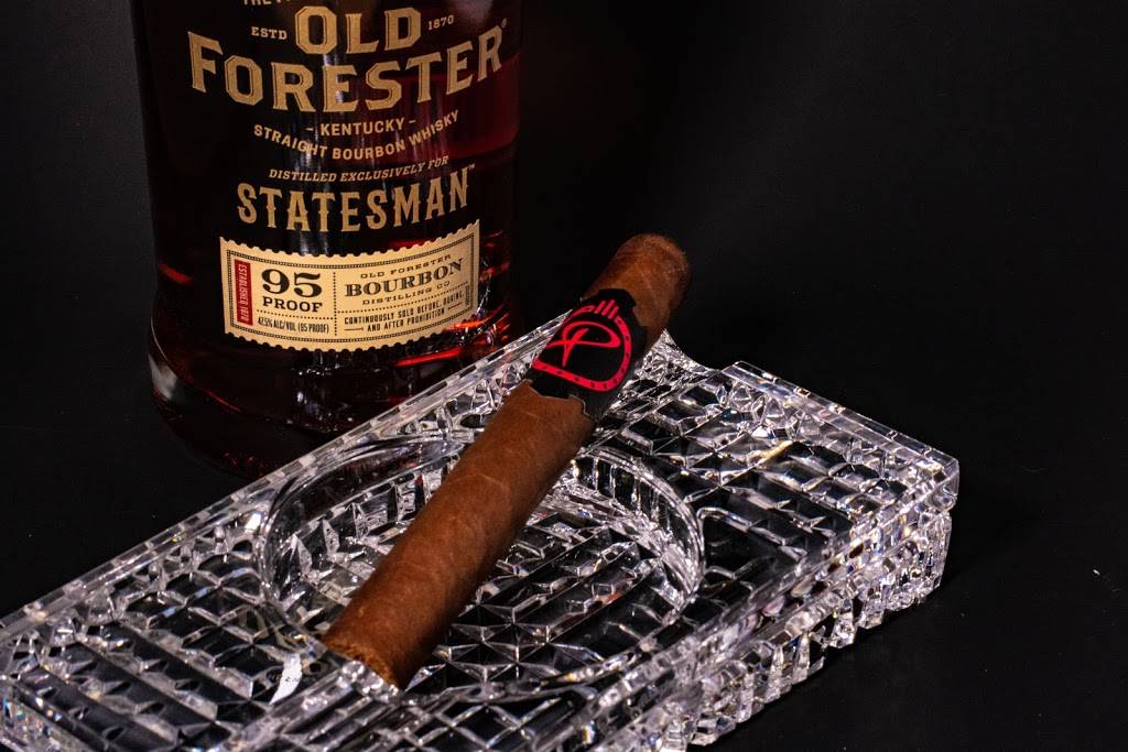 Bar: Cigar Especial | night club | 701 4th Ave S, Nashville, TN 37210, USA | 6159152514 OR +1 615-915-2514