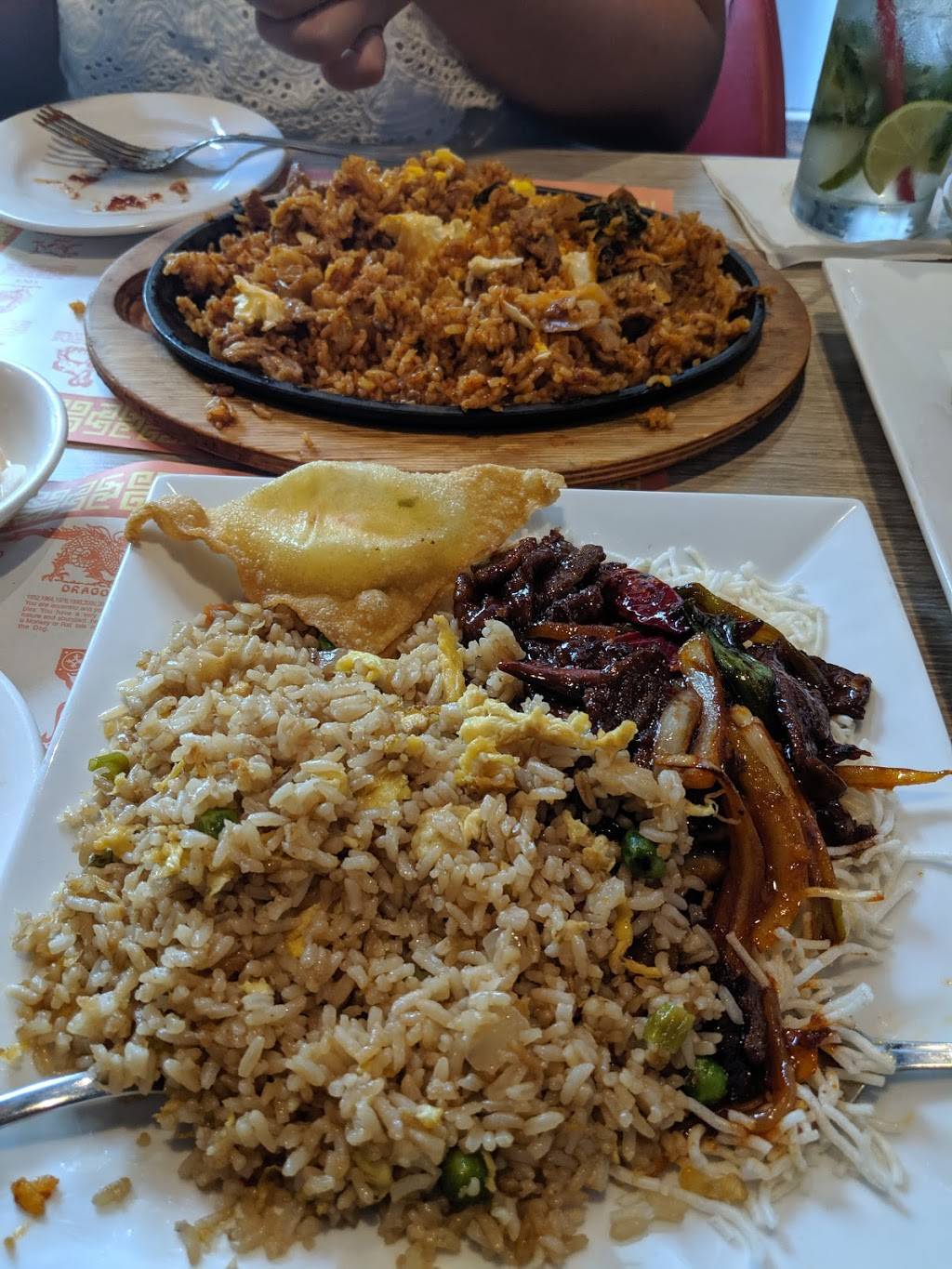 Charlie Kangs Restaurant | restaurant | 109 E Grand River Ave, East Lansing, MI 48823, USA | 5173324696 OR +1 517-332-4696