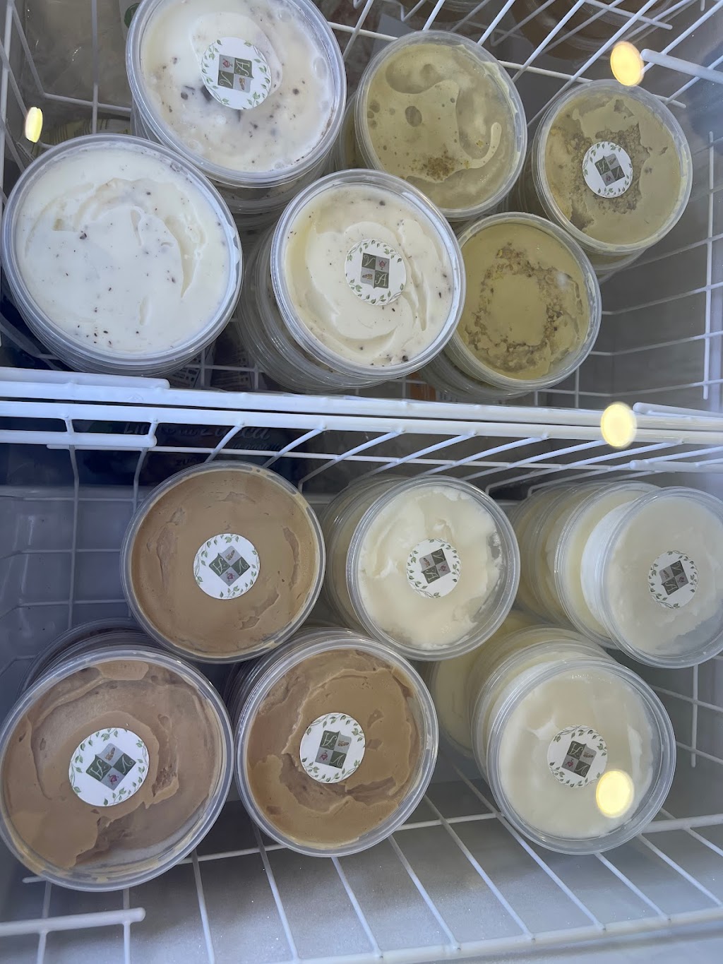 Via Adriano | restaurant | 4856 Cass St, San Diego, CA 92109, USA | 8583526110 OR +1 858-352-6110