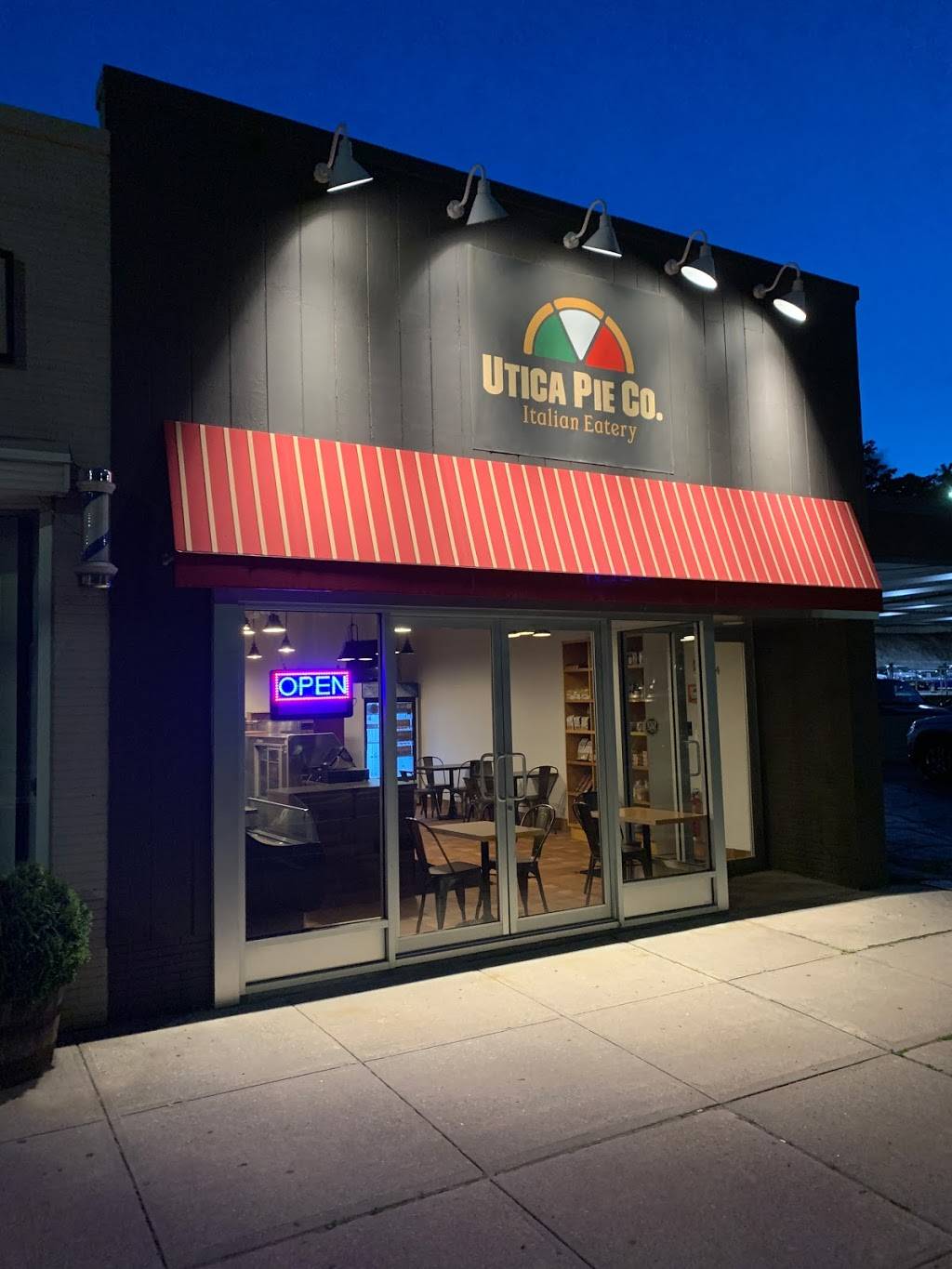 Utica Pie Co. | meal takeaway | 594 Mamaroneck Ave, White Plains, NY 10605, USA | 9149485600 OR +1 914-948-5600