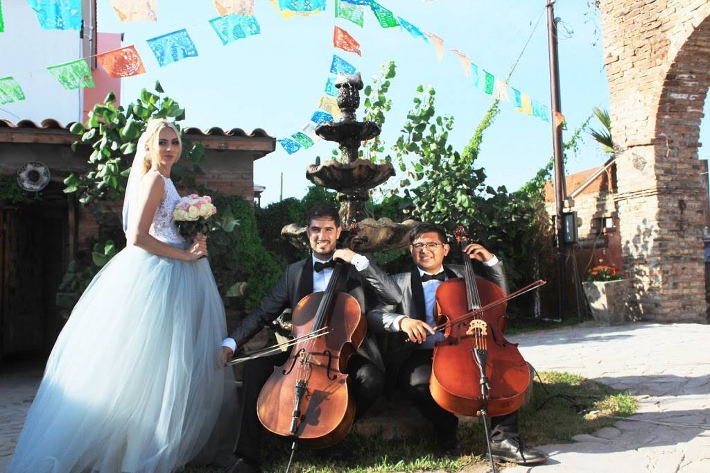 Encanto Restaurante | restaurant | kilómetro 52.5, frente a, B.C., México, Carr. Transpeninsular 1015, la cuenca le, El Campito, 22710 Rosarito, B.C., Mexico | 016616880126 OR +52 661 688 0126