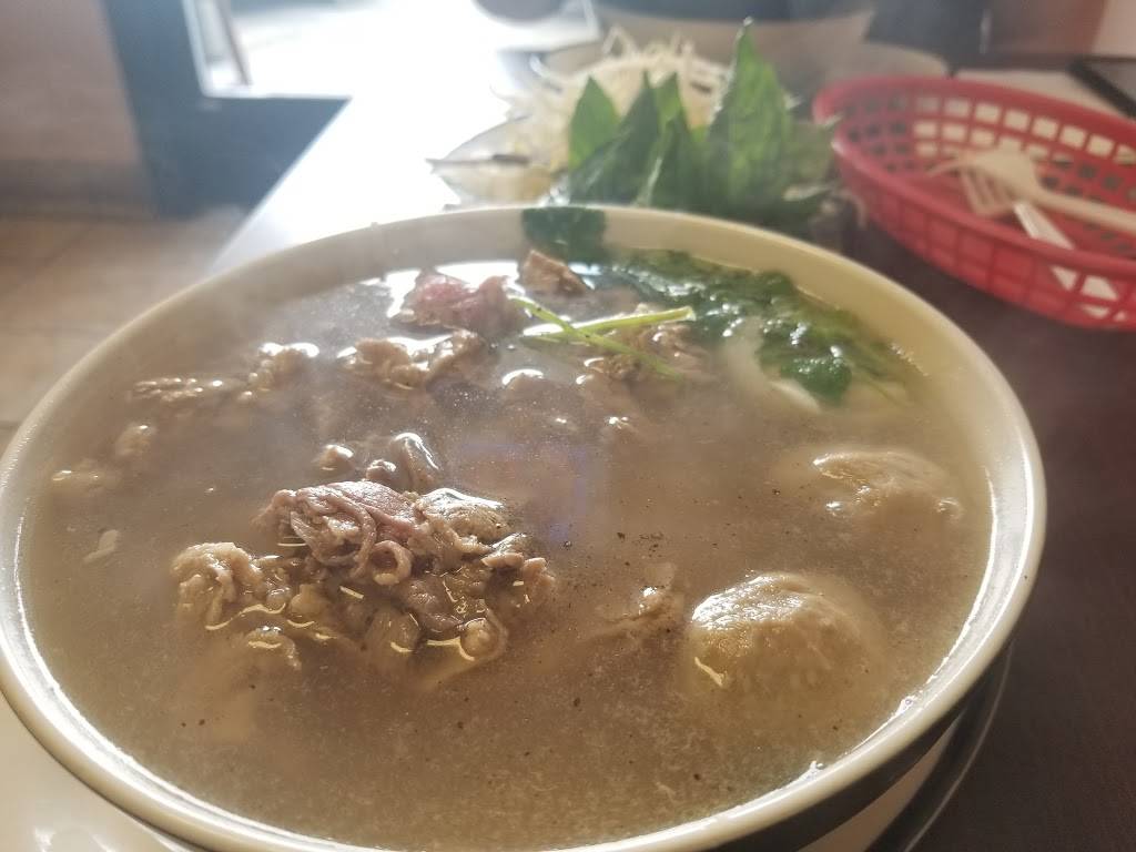 The Saigon Cafe and Deli | restaurant | 12815 SE 38th St, Bellevue, WA 98006, USA | 4256419295 OR +1 425-641-9295