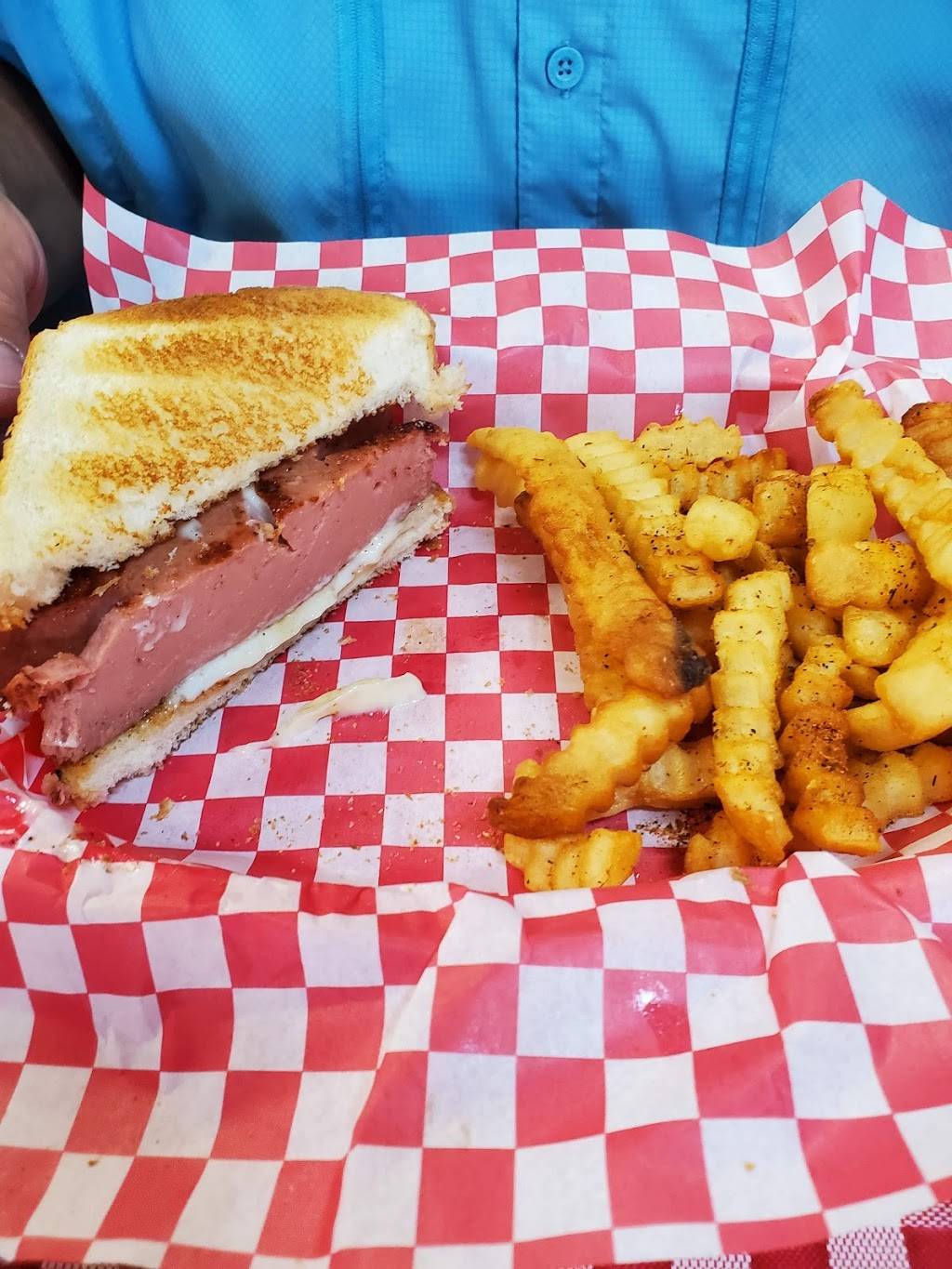 Maddy’s Restaurant | restaurant | 901 Rock Springs Rd, Smyrna, TN 37167, USA | 6152806093 OR +1 615-280-6093