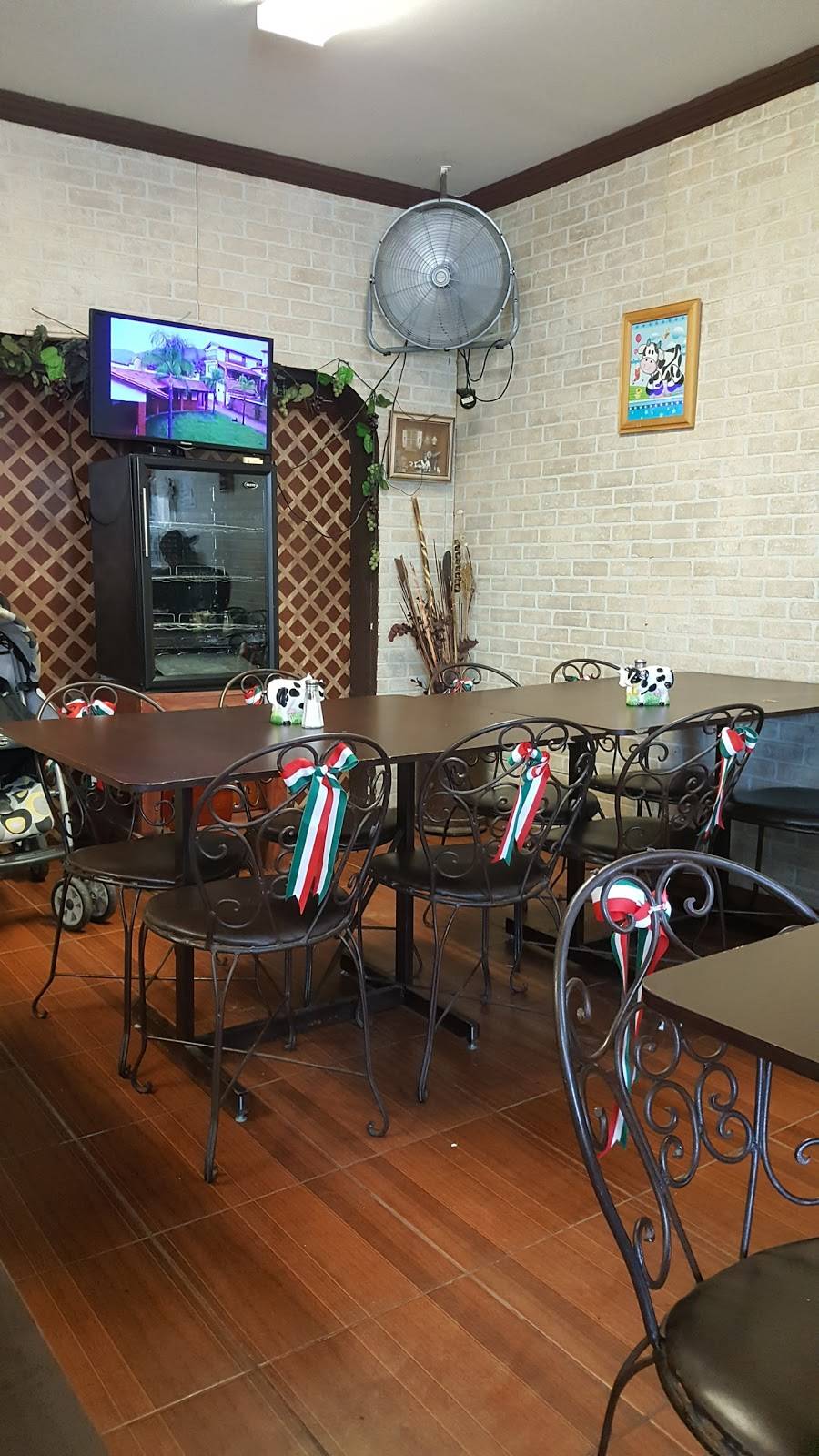 Birrieria la Vaquita ® | restaurant | Av. Primer Ayuntamiento, Hidalgo, 22880 Ensenada, B.C., Mexico | 016461769324 OR +52 646 176 9324