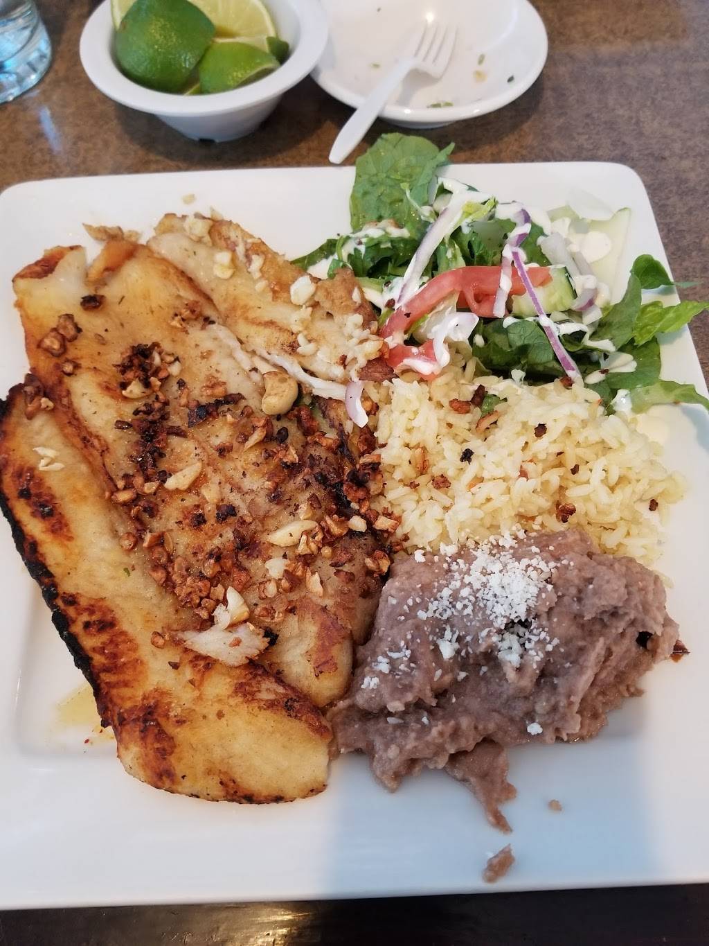 Seafood Islitas | restaurant | 3618 A St, North Highlands, CA 95660, USA | 9163314302 OR +1 916-331-4302