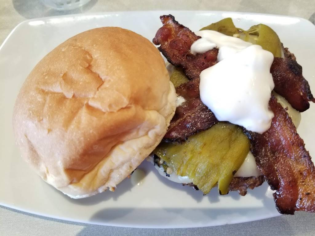 Barneys Gourmet Hamburgers | restaurant | 11660 San Vicente Blvd, Los Angeles, CA 90049, USA | 3104476000 OR +1 310-447-6000