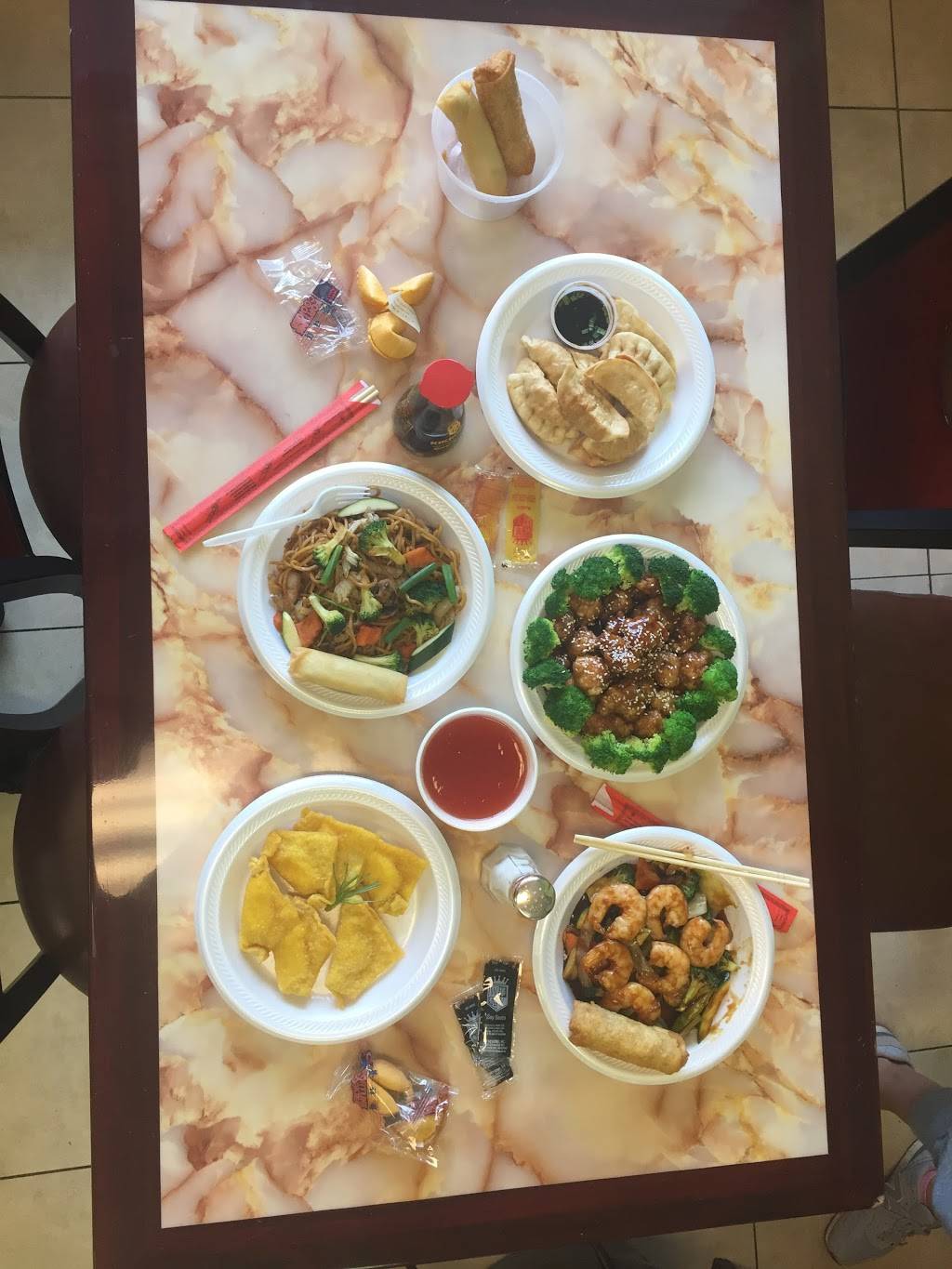 Lucky 7 | meal delivery | 906 NE Maynard Rd, Cary, NC 27513, USA | 9193807550 OR +1 919-380-7550