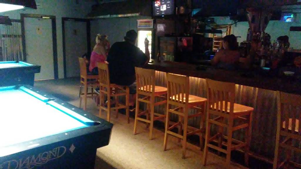 Side Pocket Bar & Grill | restaurant | 5601 4th St, Marrero, LA 70072, USA | 5042650738 OR +1 504-265-0738