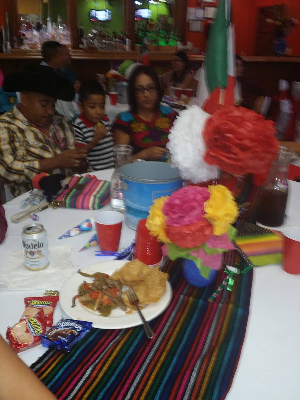 El Patron 64 Bar & Grill | restaurant | 623 W North Ave, Villa Park, IL 60181, USA | 6302791515 OR +1 630-279-1515