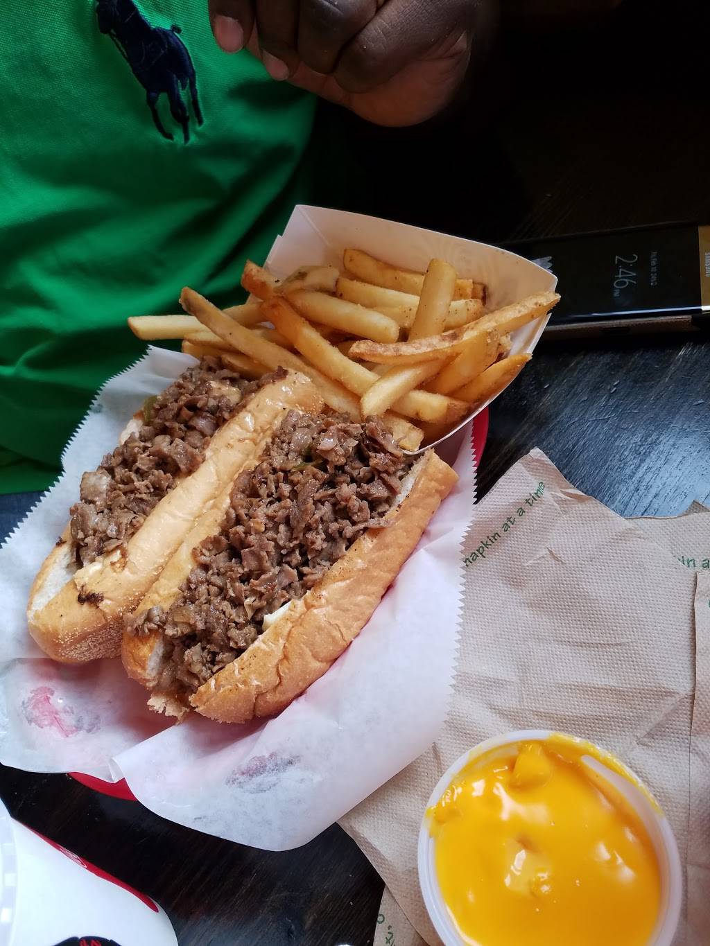 Famous Philly Cheese Steak & Wings | restaurant | 2200 Oneida St, Denver, CO 80207, USA | 3033335600 OR +1 303-333-5600
